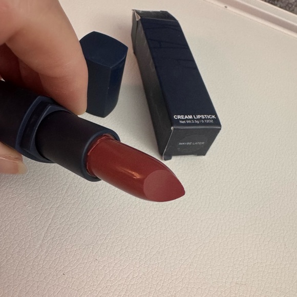 NEW KAB cosmetics lipstick - Picture 3 of 6